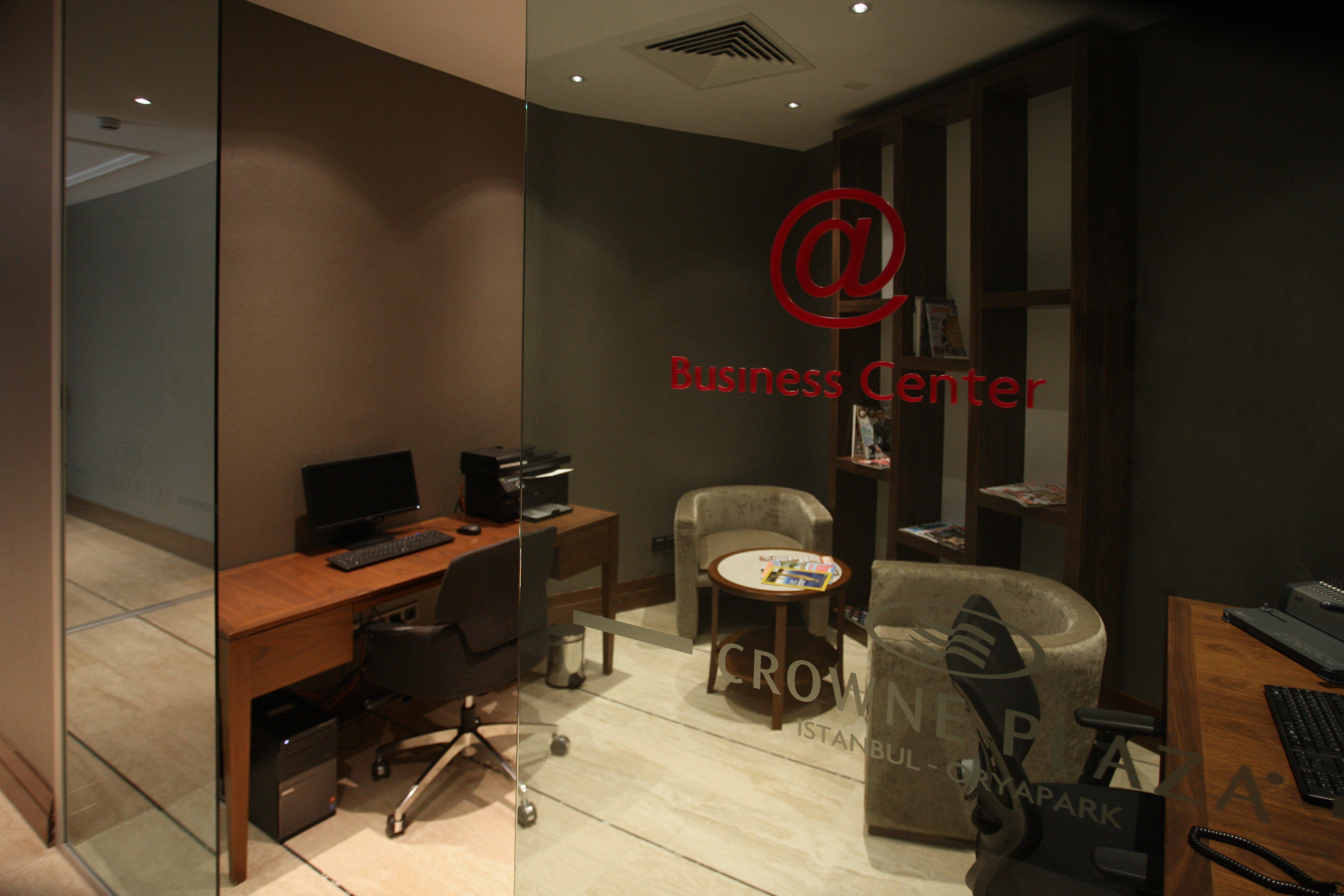 Crowne Plaza Istanbul Oryapark By Ihg Hotel Ngoại thất bức ảnh