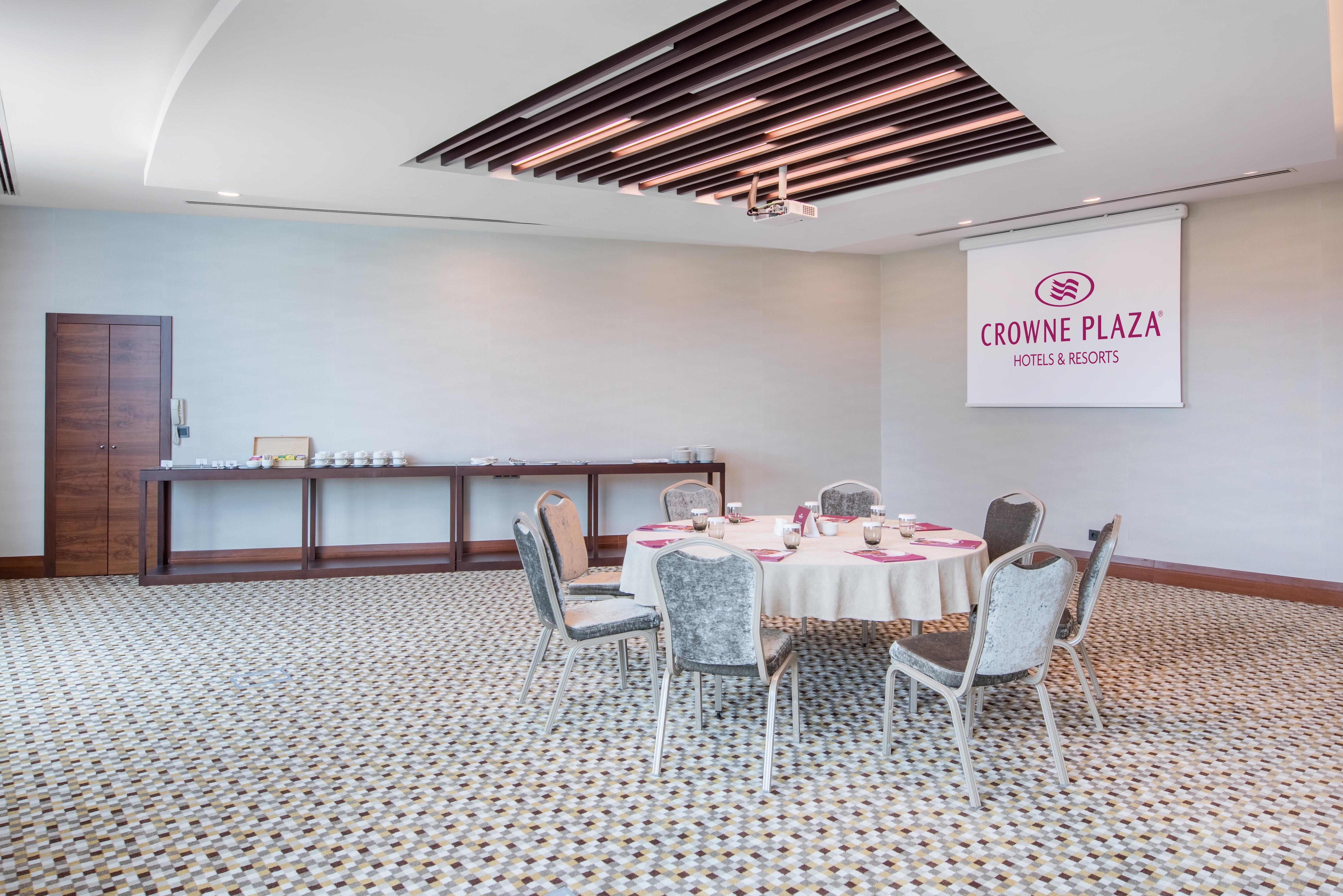 Crowne Plaza Istanbul Oryapark By Ihg Hotel Ngoại thất bức ảnh